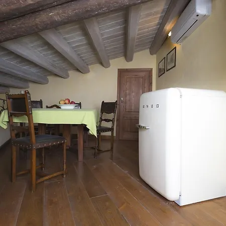 Antica Dimora San Girolamo Guest house 3*