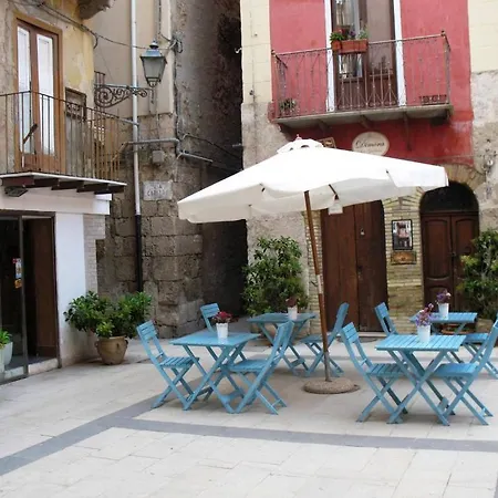 Antica Dimora San Girolamo Guest house
